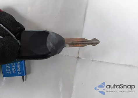 2008 Ford Escape Xlt from USA, damaged, VIN 1FMCU03ZX8KE22199